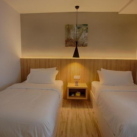 The Marion Hotel Τζόχορ Μπάχρου Εξωτερικό φωτογραφία
